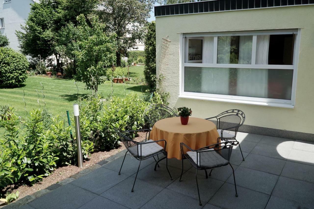 Bungalow Am Stadtrand Nürnberg Exterior foto